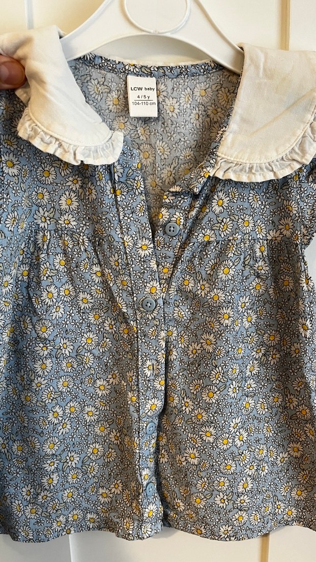 Gri Çiçekli Kız gömlek Fırfırlı Yaka - Görsel 2