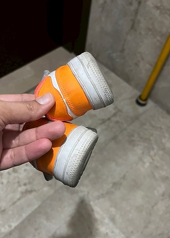 Çocuklar için renkli cırt cırtlı spor ayakkabı - Görsel 4