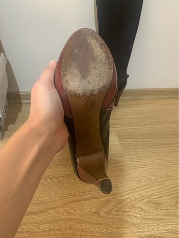 39 Beden Topuklu Çizme