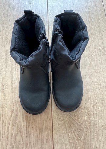 28 Beden Zara Mickey Bot