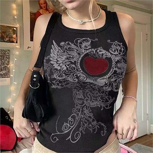 Harajuku Fashion Gothic Red Heart Askılı Kadın T-shirt