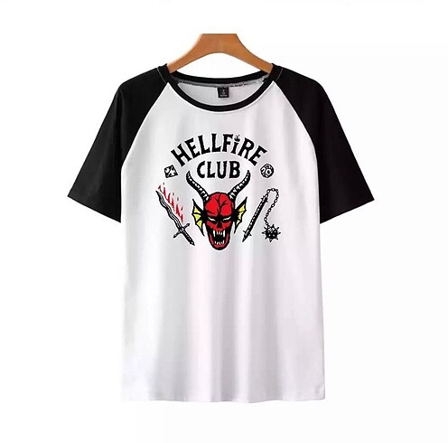 l Beden Stranger Things HellFire Club Unisex Oversize T-shirt