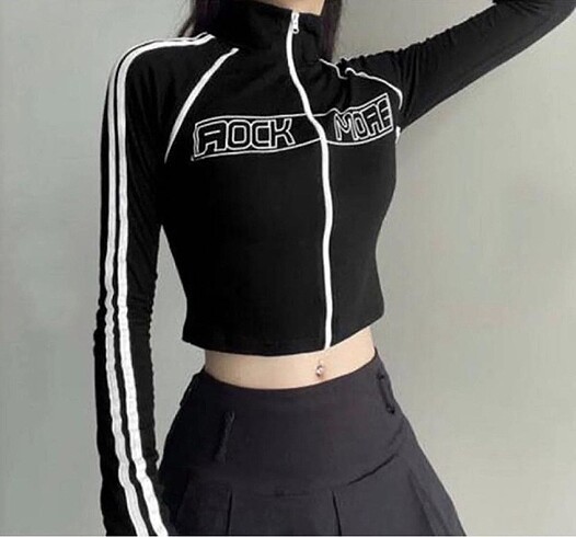 Y2K RockMore Baskılı Uzun Kollu Crop