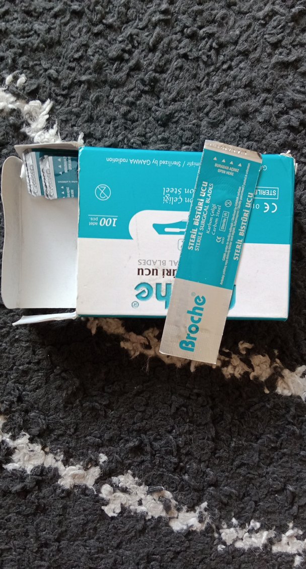 Broche Steril Bistüri Ucu 22 No 74 Adet - Görsel 3