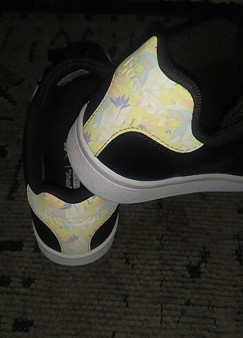 37 Beden reebok sneaker