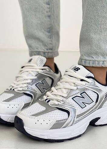 38 Beden sıfır kutulu new balance 530 spor nb530