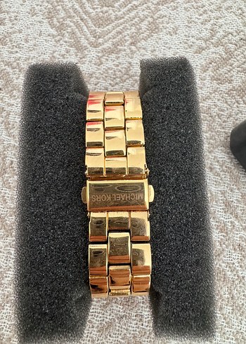 Michael Kors Kadın Altın Renkli Klasik Saat - Görsel 3