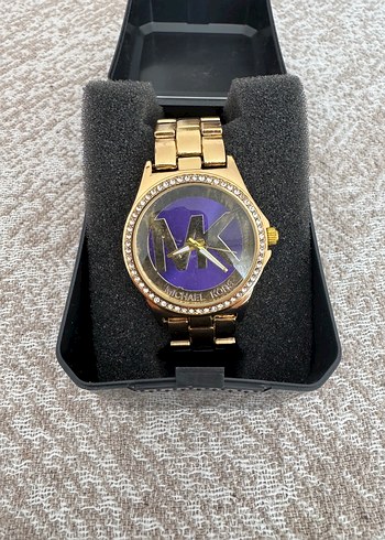 Michael Kors Kadın Altın Renkli Klasik Saat - Görsel 2