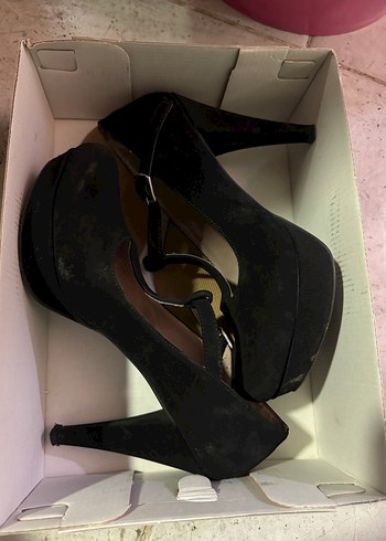 Kadın Siyah Tokalı Stiletto Topuklu Ayakkabı - Görsel 3