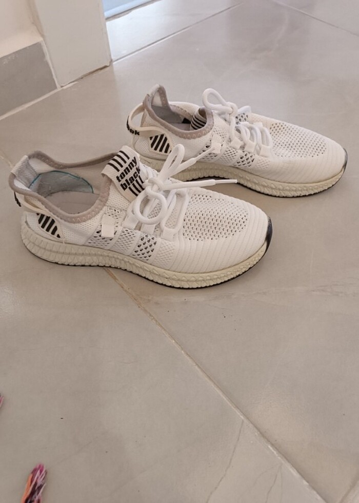 Spor ayakkabi - Görsel 2