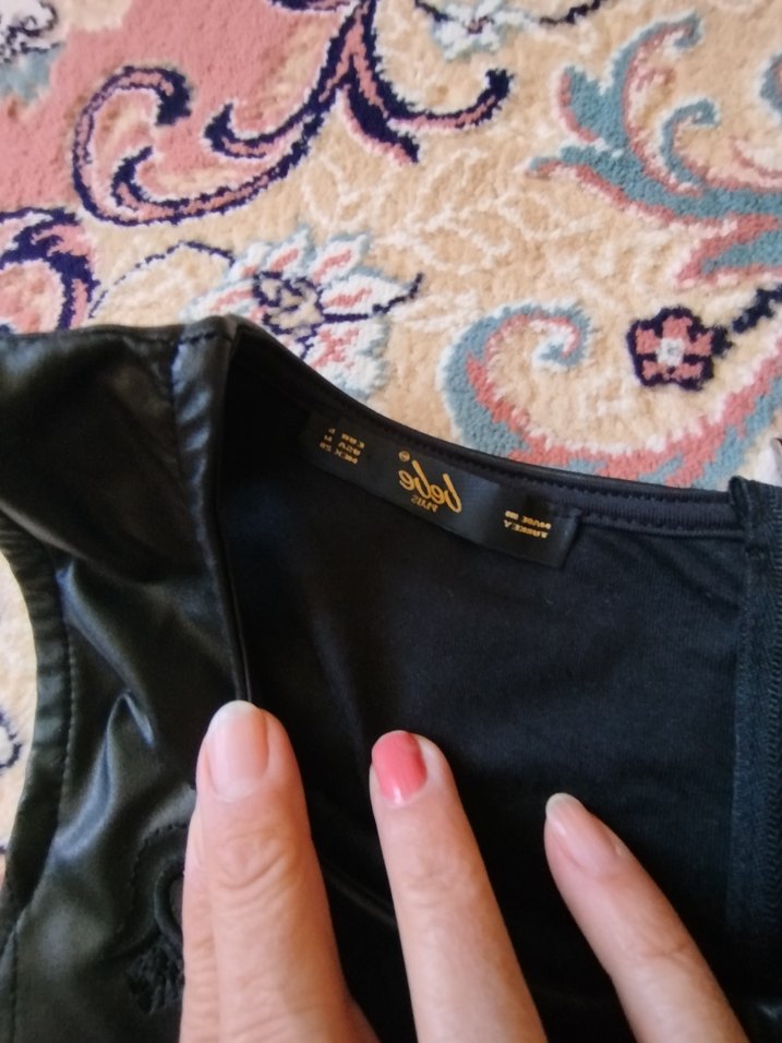 Siyah Deri Fermuarlı asklı Kadın bluz sıfır gibi ürün - Görsel 4