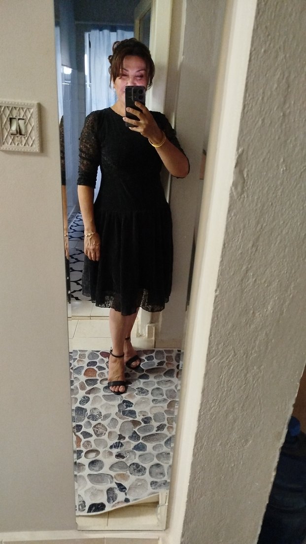 Dantel Detaylı Siyah Midi o Yaka Elbise etiket yok - Görsel 3