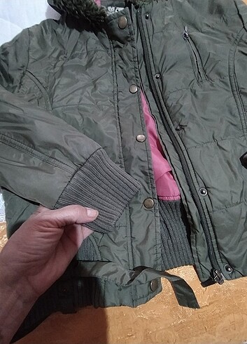 Kışlık mont askeri yeşil renk tam çıkmadı - Görsel 7