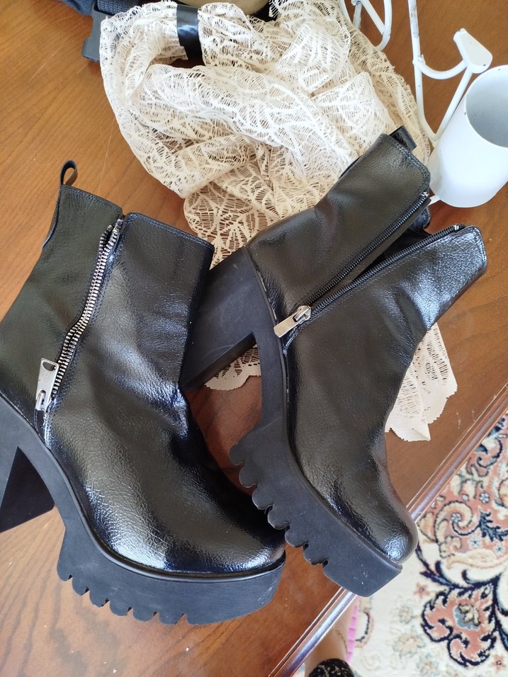 fiyat uygun sorunsuz Siyah Deri Kadın topuklu dar kalıp 39 olur - Görsel 5