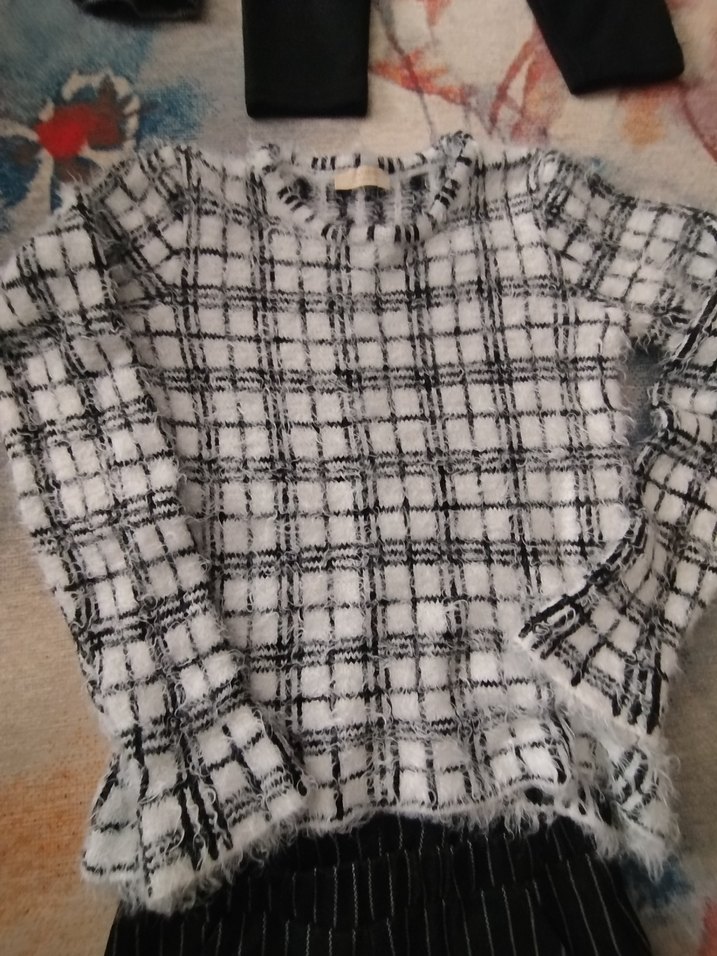 Gri Çizgili Pilili Kadın Kumaş Pantolon kazak takım - Görsel 3