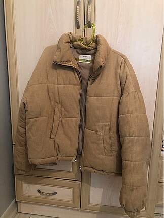 Bershka fitilli mont