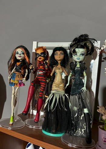 Monster high