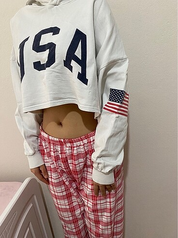 m Beden Sweatshirt
