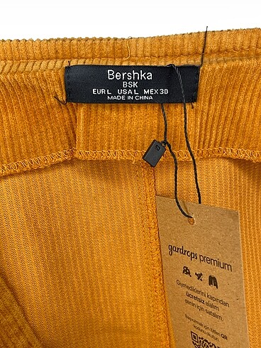 l Beden çeşitli Renk Bershka Kısa Salopet %70 İndirimli.