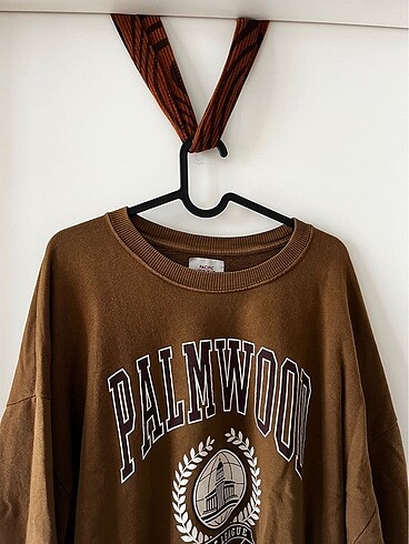 Pull and Bear pull bear sweatshirt