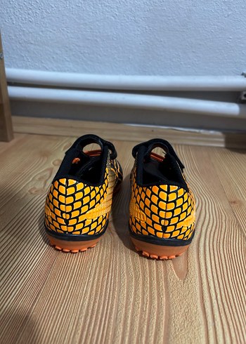 Kinetix Turuncu Yılan Desenli Erkek Çocuk Spor Krampon - Görsel 4