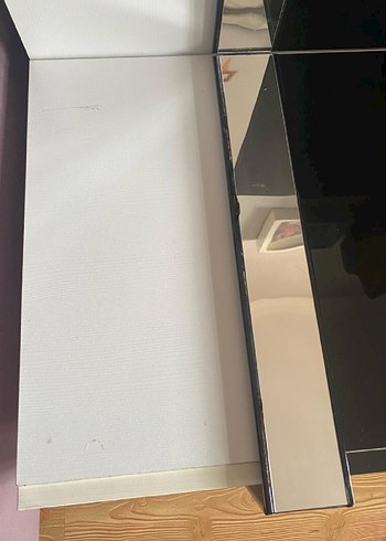 Siyah beyaz ledli Komodin - Görsel 4