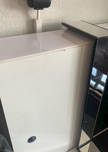 Siyah beyaz ledli Komodin - Görsel 5