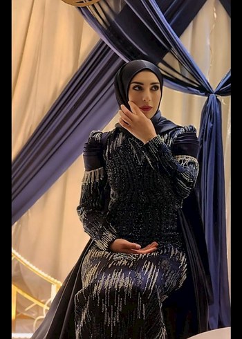 Lacivert Uzun Kol Drapeli Tesettür Abiye - Görsel 2