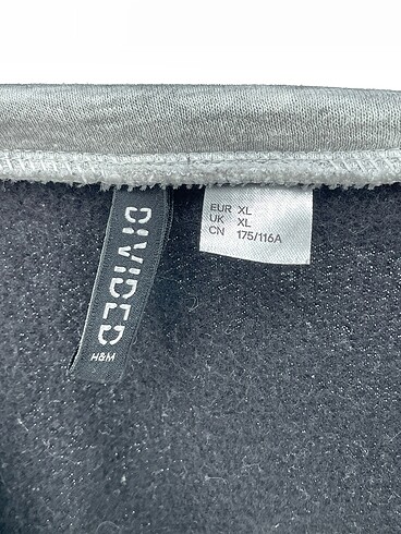 xl Beden çeşitli Renk H&M Sweatshirt %70 İndirimli.