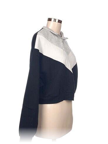 H&M H&M Sweatshirt %70 İndirimli.