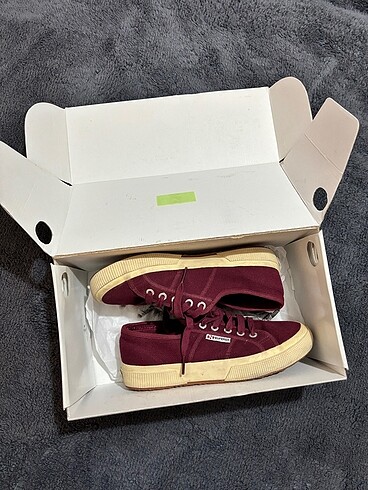 Superga Sneaker