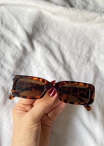 Leoparlı güneş gözlüğü - Görsel 2