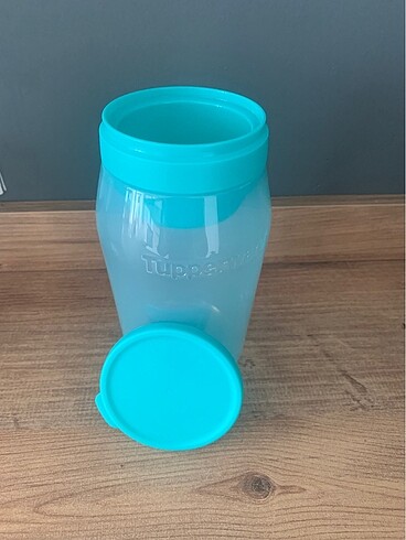 Tupperware Tupperware