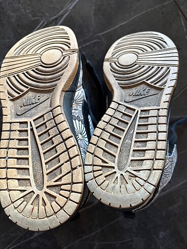 39 Beden çeşitli Renk Orjinal nike ayakkkabı