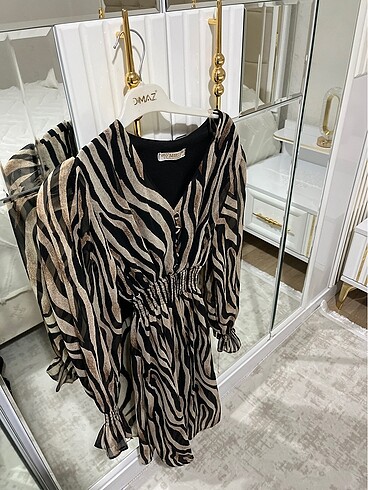 Leopar desen elbise