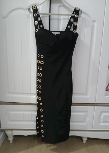 Siyah Düğmeli V Yaka Uzun Abiye Elbise - Görsel 6