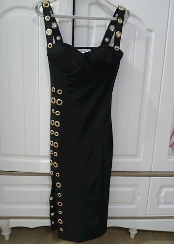 Siyah Düğmeli V Yaka Uzun Abiye Elbise - Görsel 5