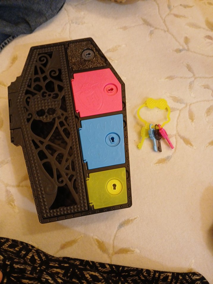 monster hıgh  neon frankıe Steın bebek - Görsel 3