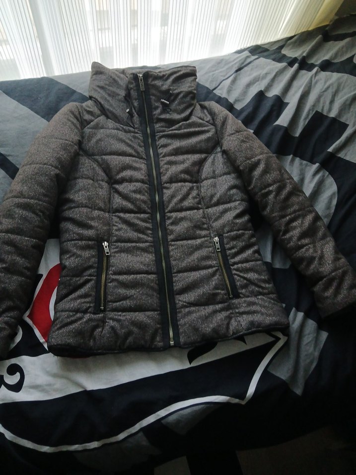 Gri Fermuarlı Kadın Kışlık Mont - Görsel 2