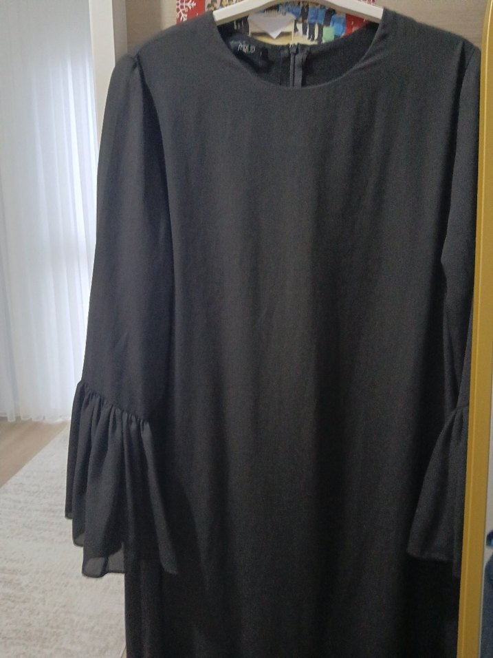 Siyah Uzun Kollu Fırfırlı Uzun Elbise - Görsel 4