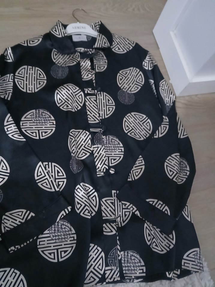 Siyah Desenli Uzun Kollu Kadın Gömlek - Görsel 3