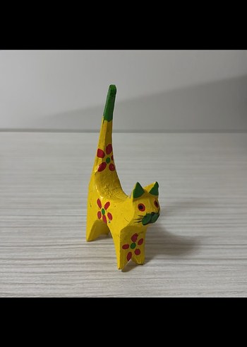 Sarı Renkli El Yapımı Kedi Figürü
