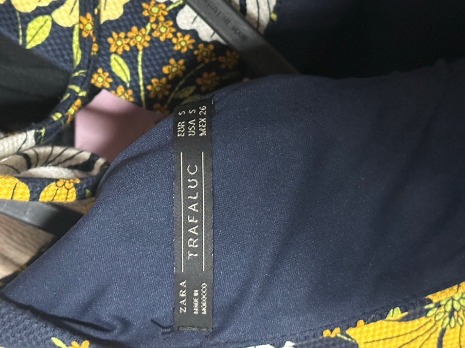 Sarı Çiçekli V Yaka mini elbise - Görsel 3