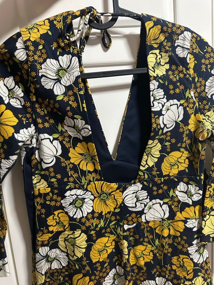 Sarı Çiçekli V Yaka mini elbise - Görsel 2
