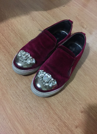 Bordo ayakkabı