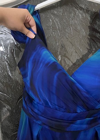 Mavi Batik Desenli Uzun Bohem Abiye Elbise - Görsel 5