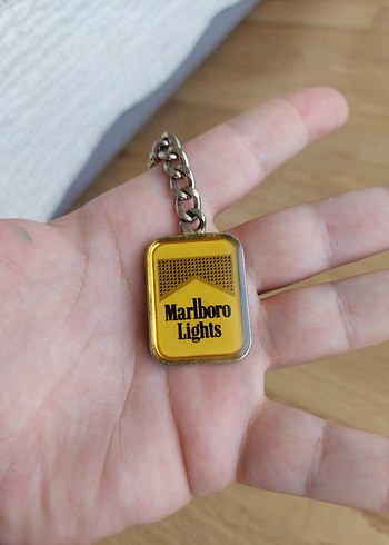 Altın Renk Marlboro Light Anahtarlık - Görsel 6