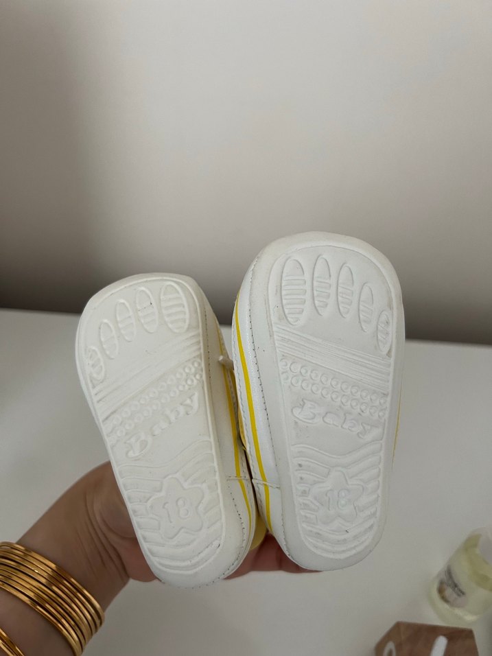 Sarı Erkek Bebek İlk Adım Ayakkabısı - Görsel 4