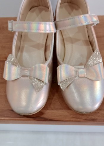 Kız Çocuk Beyaz Fiyonklu Babet Ayakkabı - Görsel 2