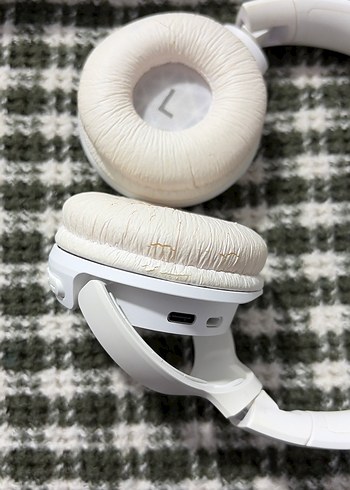 JBL Tune 510 bt Kablosuz Beyaz Kulaklık - Görsel 7